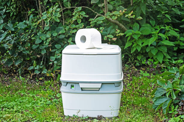 Best Luxury portable toilet rental  in Bear Creek, AK